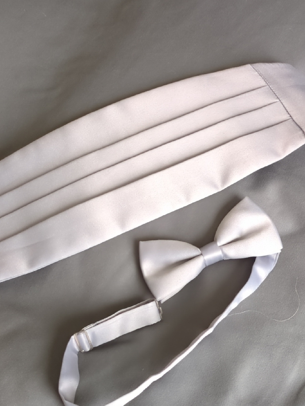 Silver Cumberbun And Matching Tie
